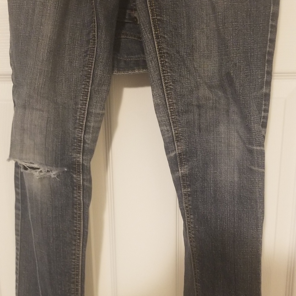 Ripped jeans